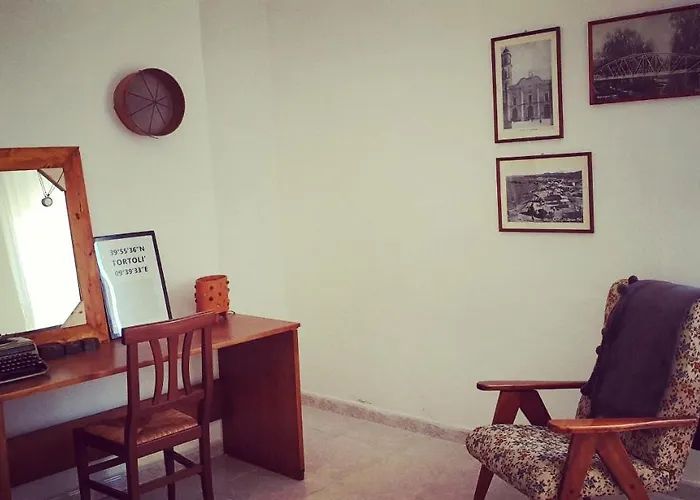 Tranquillita E Comodita A Due Passi Dal Centro 托尔托利