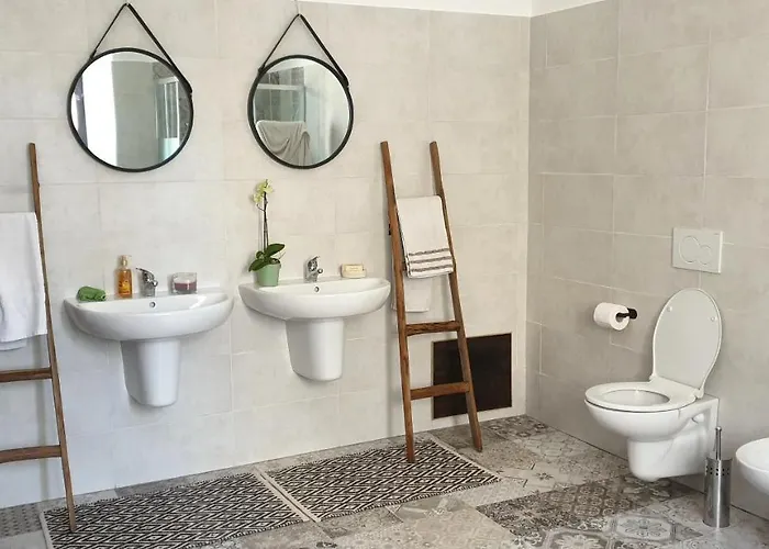 Tranquillita E Comodita A Due Passi Dal Centro 別荘 *